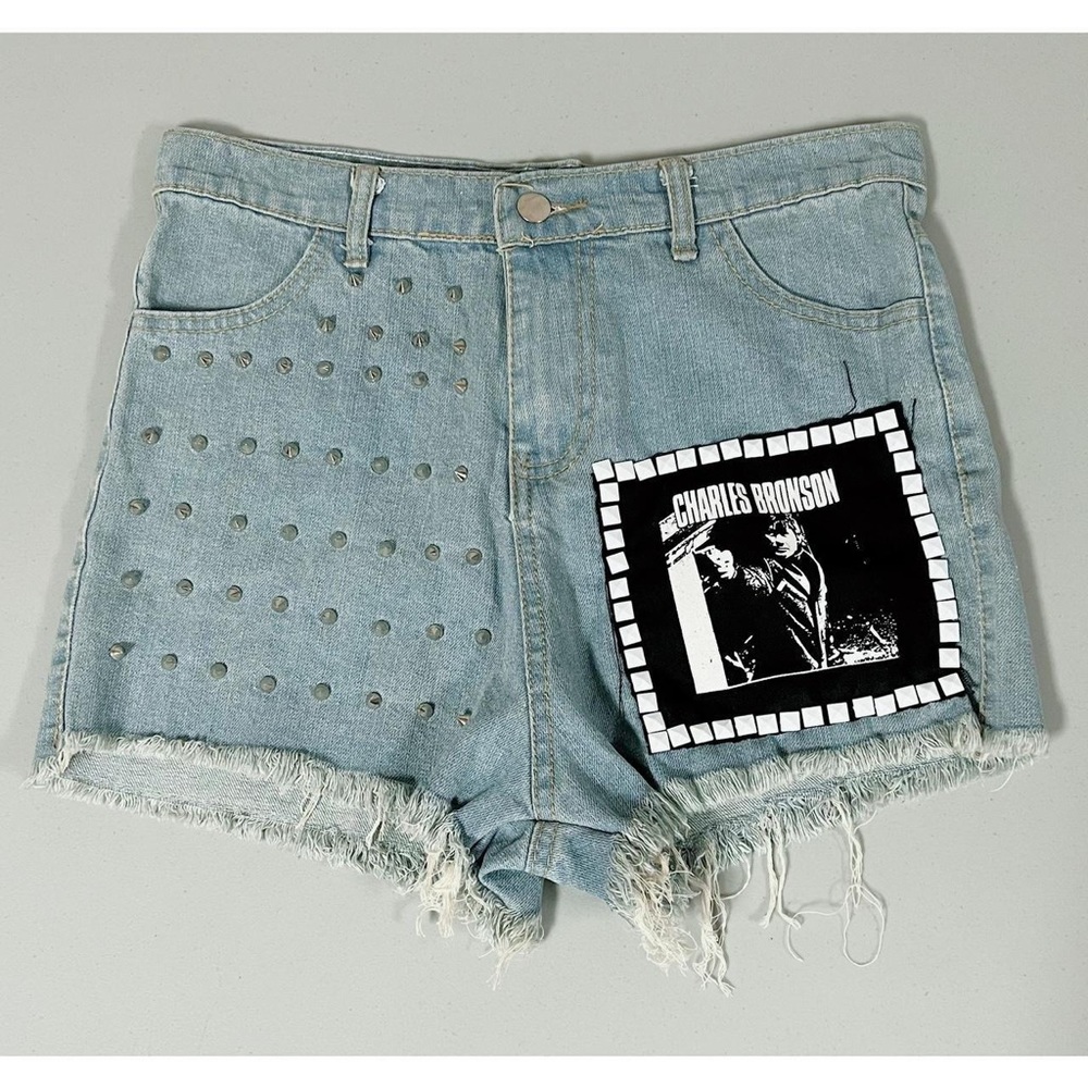 Spiked Denim ‘Charles Bronson’ Punk Band Patches Jean Shorts Bottoms Size L 🔪⛓️